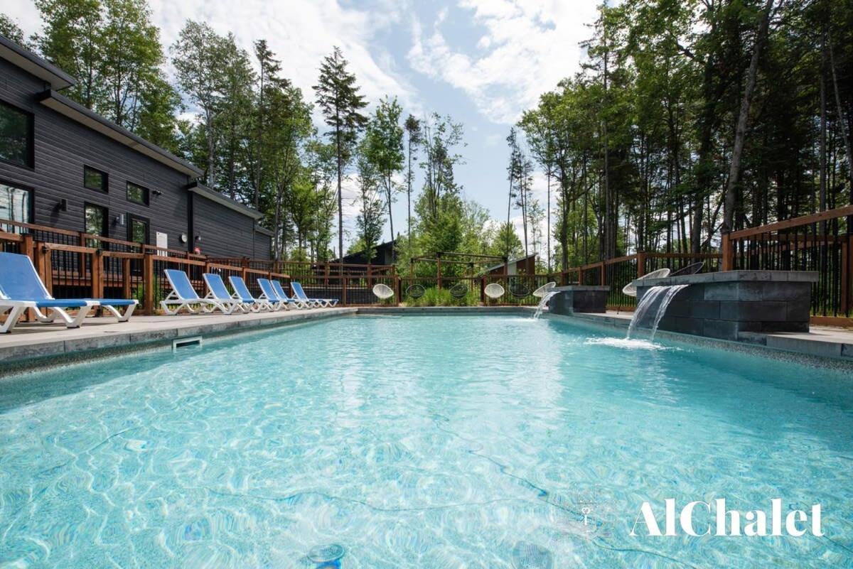 Chalet Bellevue Luxe Avec Spa Et Local A Velo Pont-Rouge Exteriér fotografie