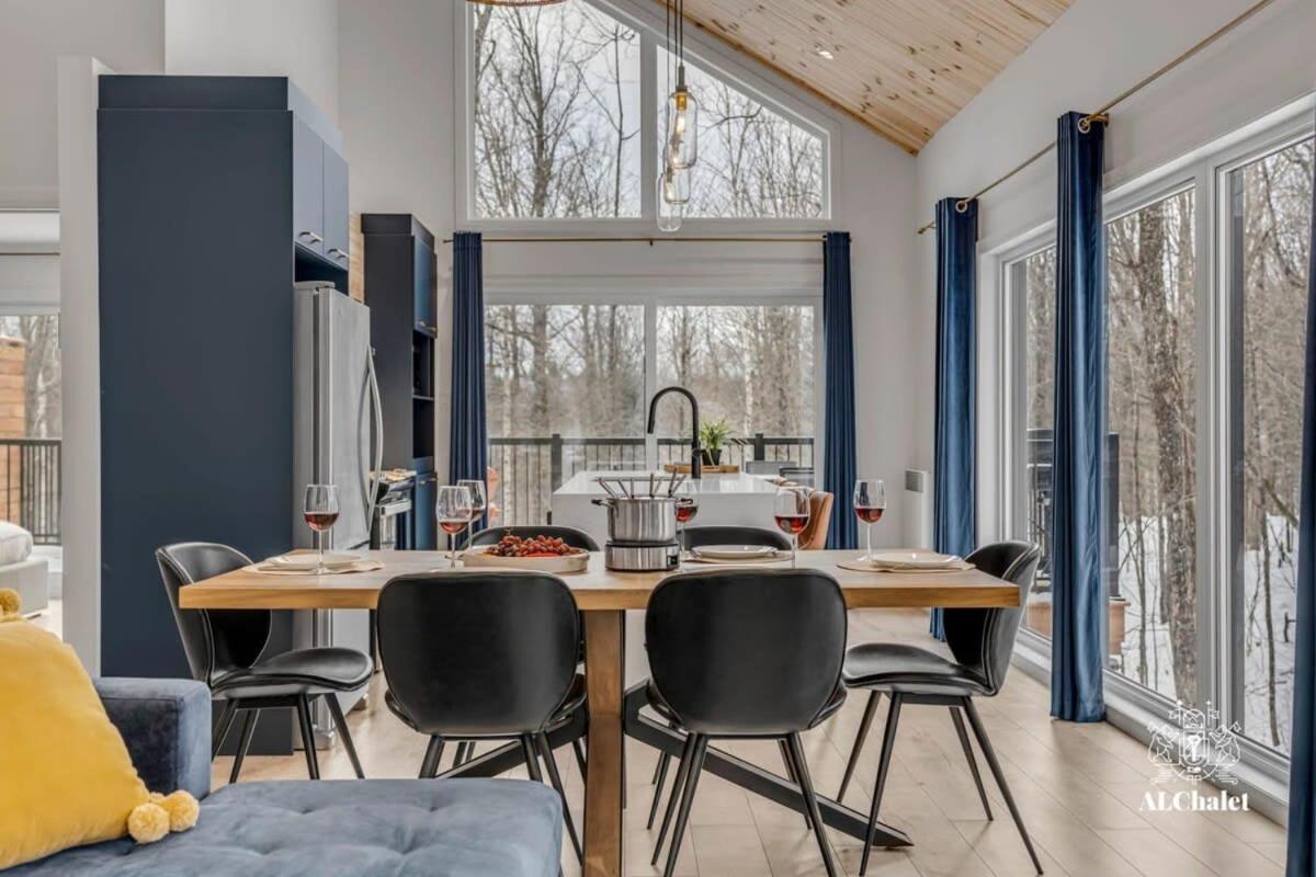 Chalet Bellevue Luxe Avec Spa Et Local A Velo Pont-Rouge Exteriér fotografie