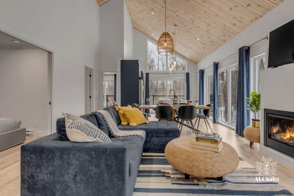 Chalet Bellevue Luxe Avec Spa Et Local A Velo Pont-Rouge Exteriér fotografie